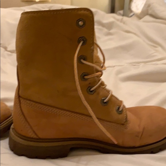 Timberland boots with smart wool lining - Picture 3 of 8